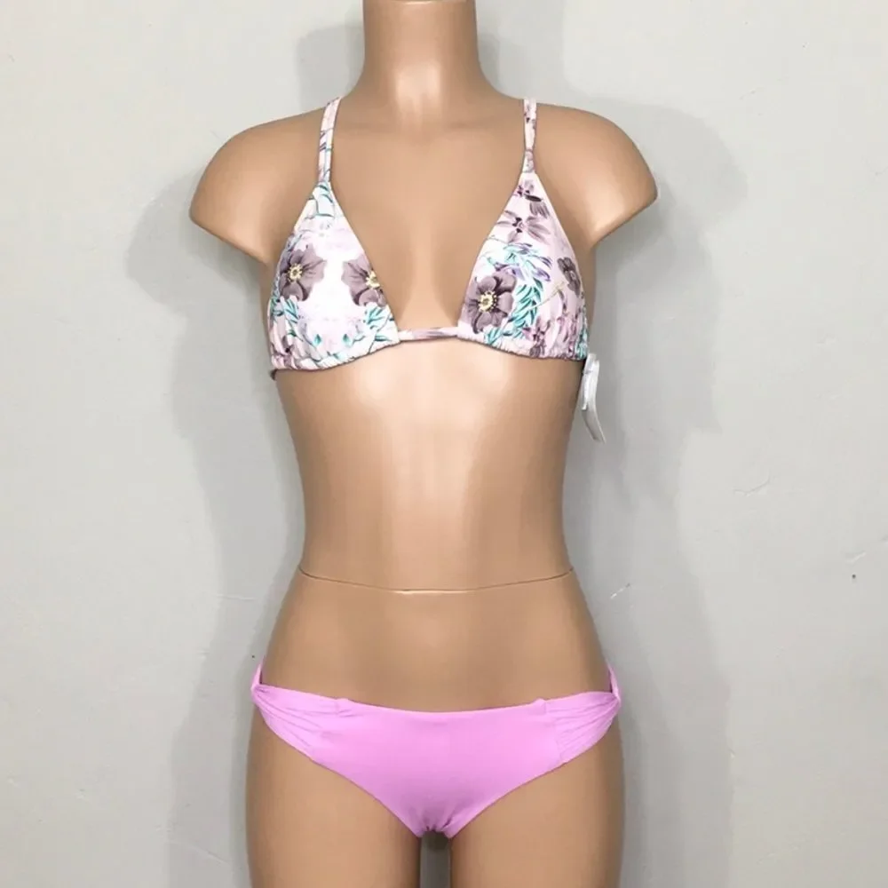 New. Isabella rose orchid pink bikini bottoms.